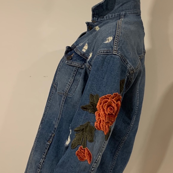Denim jacket with floral appliqué - Picture 3 of 8